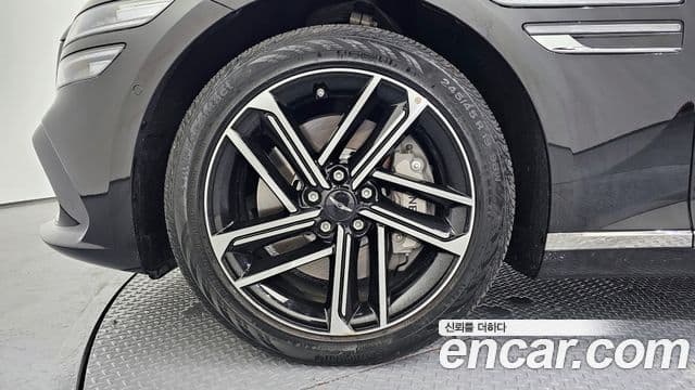 Genesis G80 (RG3) бензин 3.5 турбо AWD, 2025 все фото