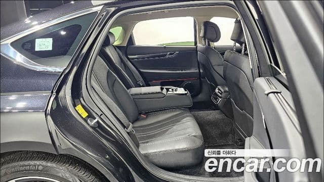 Genesis G80 (RG3) бензин 3.5 турбо AWD, 2025 11