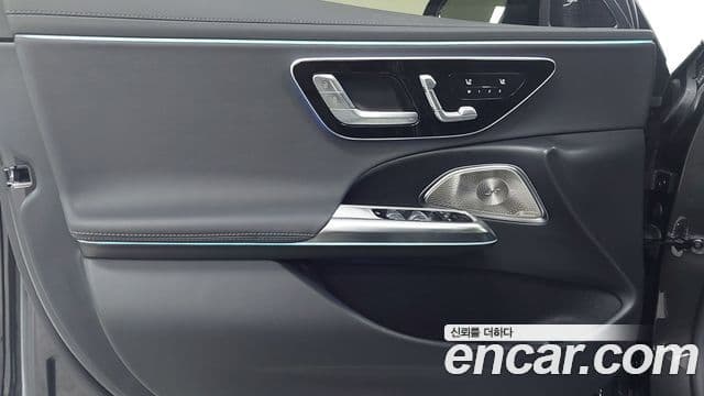 Mercedes-Benz E-класс W214 Exclusive, 2025 14