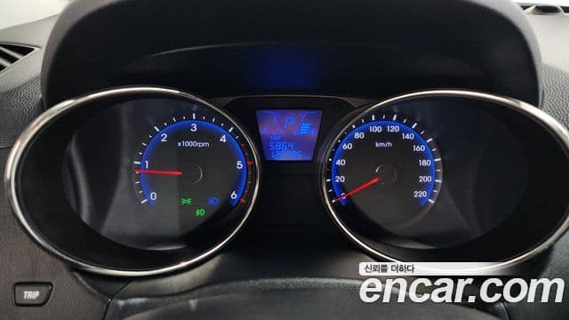 Hyundai Tucson ix Luxury, 2012 8