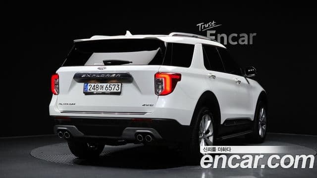 Ford Explorer 6세대 3.0 Platinum 4WD, 2022 2