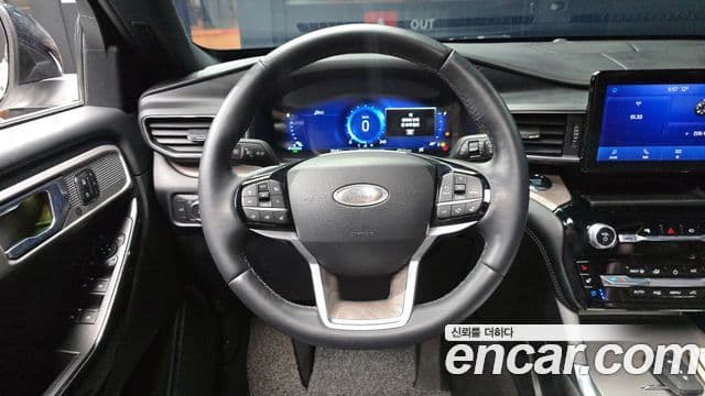 Ford Explorer 6세대 3.0 Platinum 4WD, 2022 13