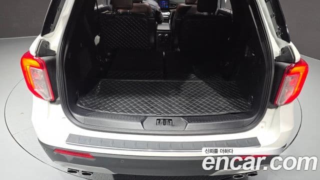 Ford Explorer 6세대 3.0 Platinum 4WD, 2022 20