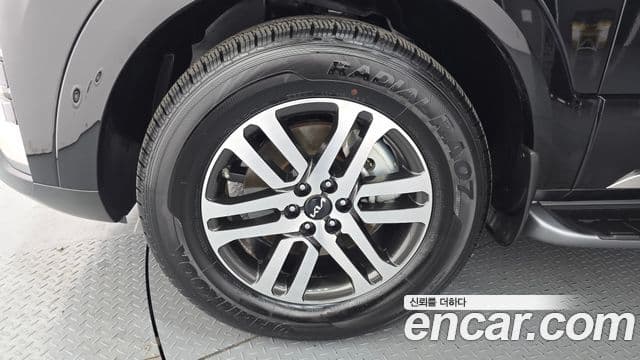 Kia Mohave The / новый Master Platinum, 2023 все фото