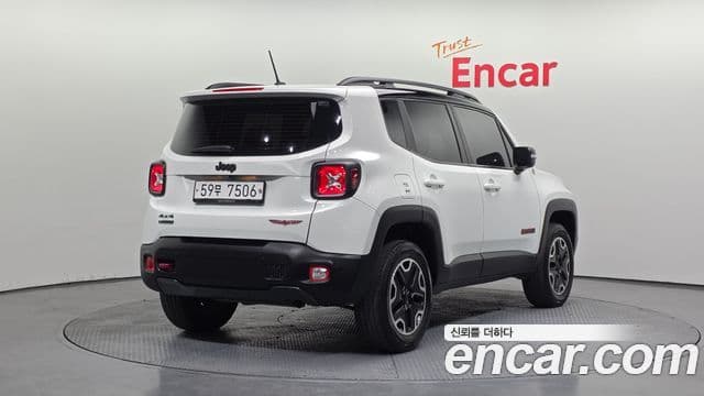 Jeep Renegade 2.0 дизель Trailhawk AWD, 2017 2