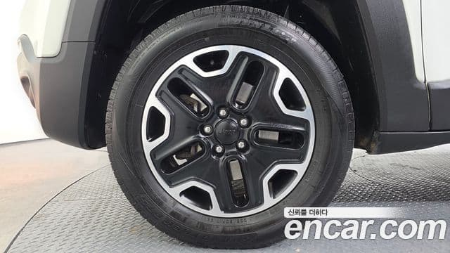 Jeep Renegade 2.0 дизель Trailhawk AWD, 2017 все фото