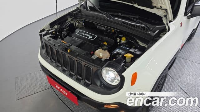 Jeep Renegade 2.0 дизель Trailhawk AWD, 2017 6