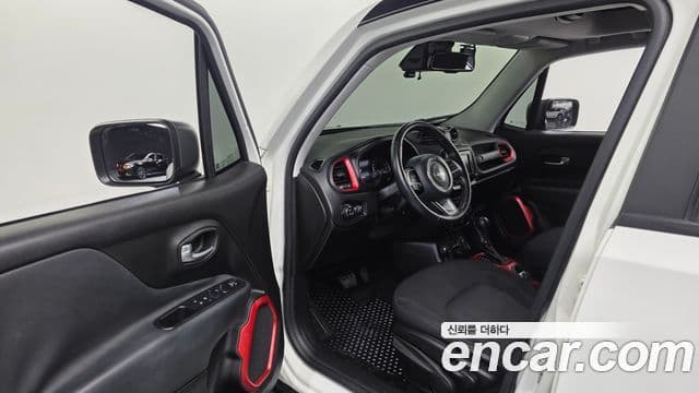 Jeep Renegade 2.0 дизель Trailhawk AWD, 2017 10