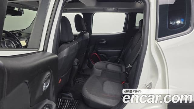 Jeep Renegade 2.0 дизель Trailhawk AWD, 2017 11