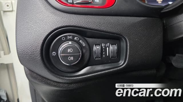 Jeep Renegade 2.0 дизель Trailhawk AWD, 2017 15