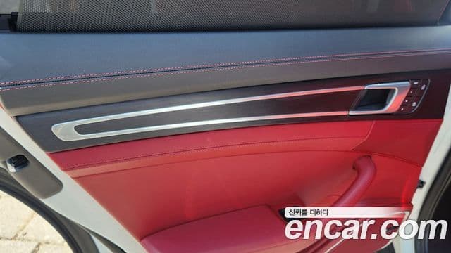 Porsche Panamera (971) 2.9 AWD E-гибрид Platinum Edition, 2023 9