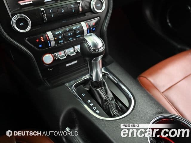 Ford Mustang купе, 2016 9