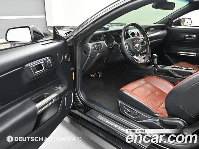 Ford Mustang купе, 2016 11