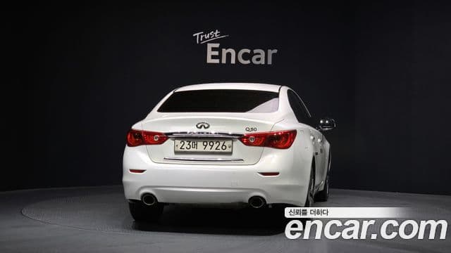 Infiniti Q50 Premium, 2014 4