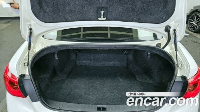 Infiniti Q50 Premium, 2014 20