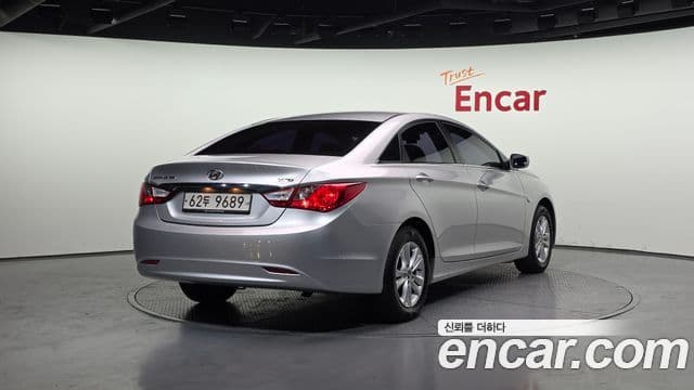 Hyundai YF Sonata Luxury, 2011 2