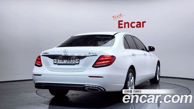 Mercedes-Benz E-класс W213 Avantgarde, 2018 2