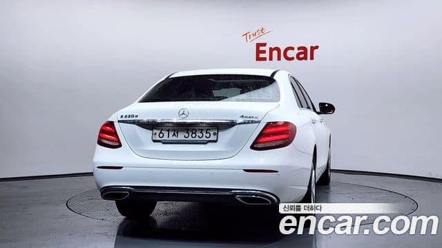 Mercedes-Benz E-класс W213 Avantgarde, 2018 4