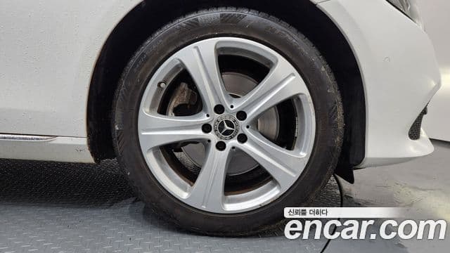 Mercedes-Benz E-класс W213 Avantgarde, 2018 все фото