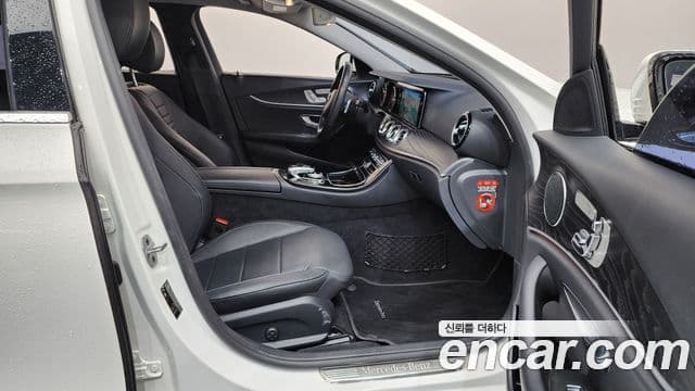 Mercedes-Benz E-класс W213 Avantgarde, 2018 11