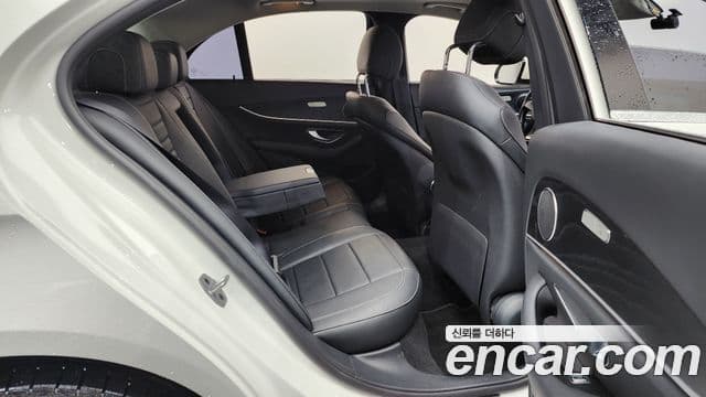 Mercedes-Benz E-класс W213 Avantgarde, 2018 12