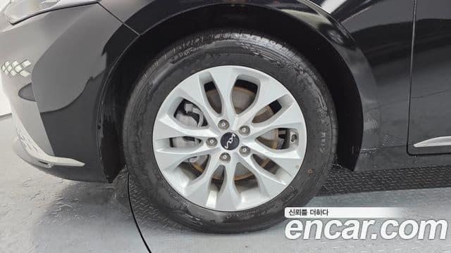 Kia K8 Standard(арендный автомобиль), 2023 все фото