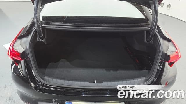 Kia K8 Standard(арендный автомобиль), 2023 20