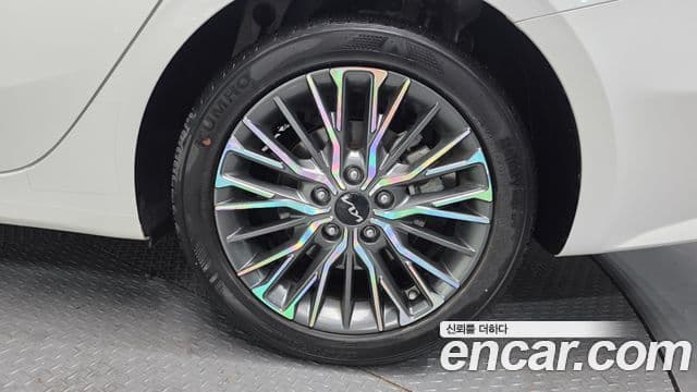 Kia The / новый New K3 2세대 Prestige, 2022 все фото