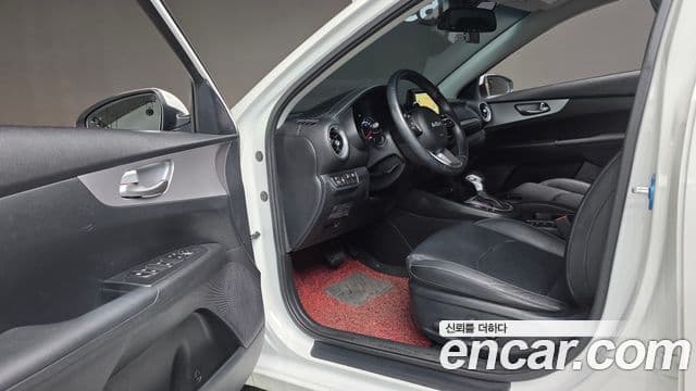 Kia The / новый New K3 2세대 Prestige, 2022 11