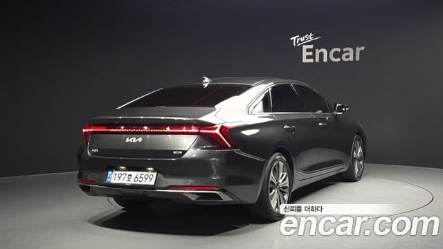 Kia K8 гибрид Noblesse, 2022 2