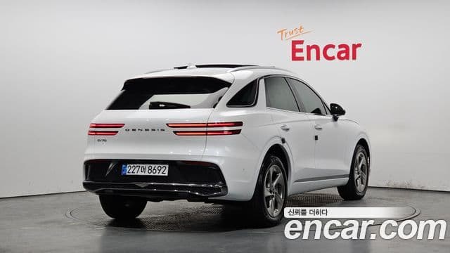 Genesis GV70, 2025 2