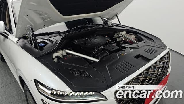 Genesis GV70, 2025 6