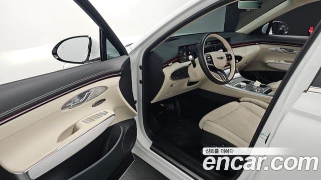Genesis GV70, 2025 11