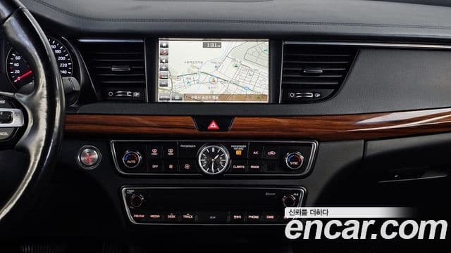 Kia All New K7 Prestige, 2016 14
