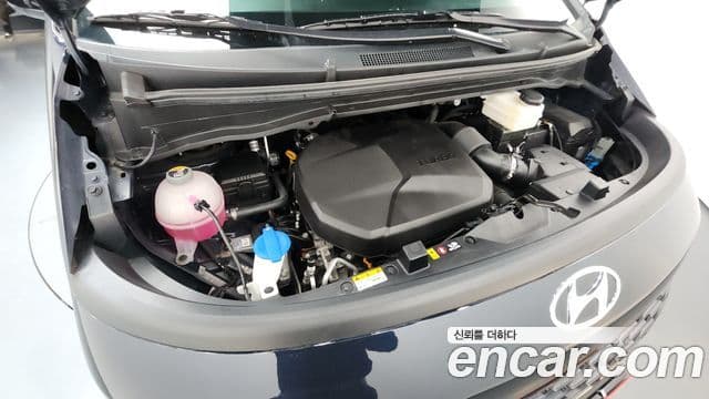 Hyundai Staria Modern, 2023 6