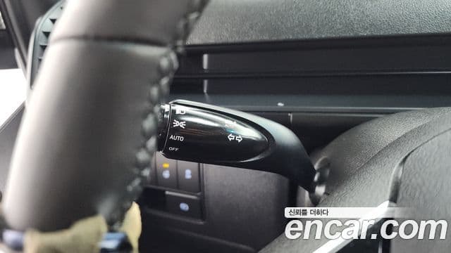 Hyundai Staria Modern, 2023 15