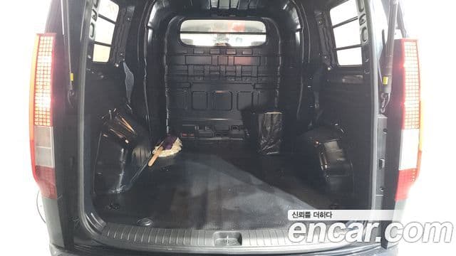 Hyundai Staria Modern, 2023 20