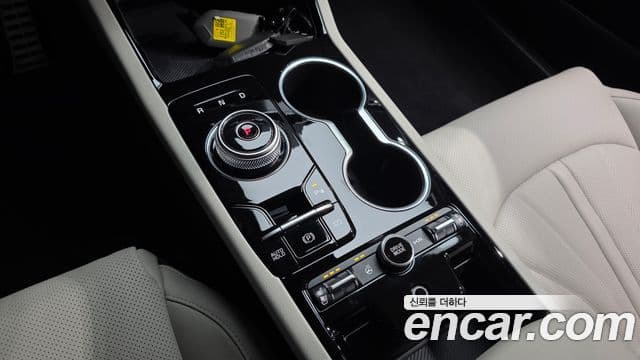 Kia The / новый New K5 гибрид 3세대 Signature, 2024 9