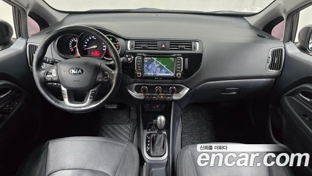 Kia The / новый New Pride Luxury, 2015 7