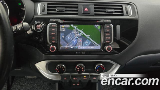 Kia The / новый New Pride Luxury, 2015 14