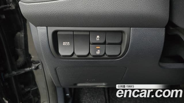 Kia The / новый New Pride Luxury, 2015 16