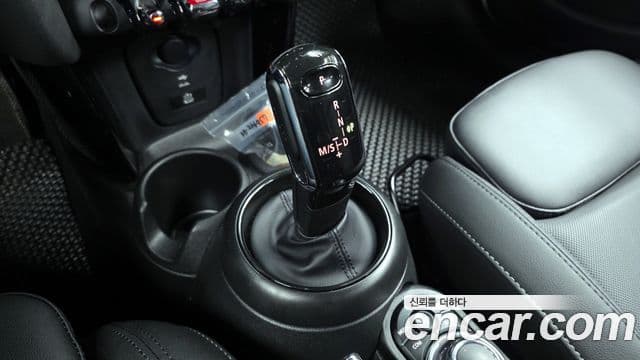 Mini Cooper 3세대, 2023 9