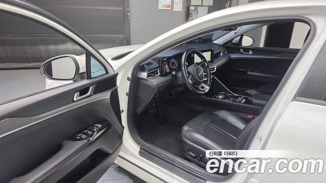 Kia K5 3세대 Prestige, 2022 10