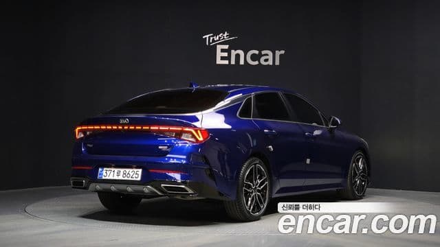 Kia K5 3세대 Prestige, 2021 2