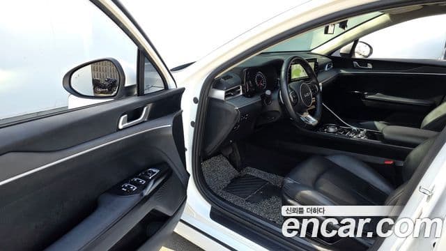 Kia K5 3세대 Prestige, 2022 11