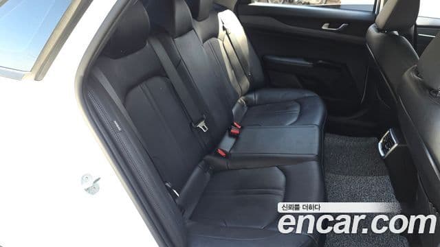 Kia K5 3세대 Prestige, 2022 12