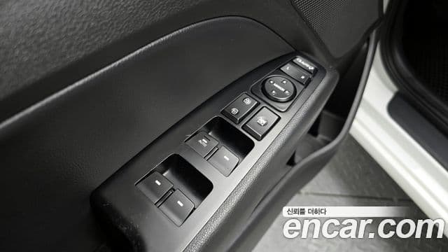 Hyundai Avante AD Special, 2016 19