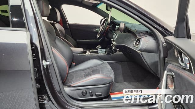 Kia 스팅어 마이스터 3.3 GT AWD Acro Edition, 2022 11