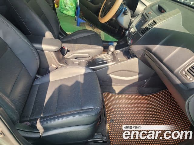 Kia K3 Noblesse, 2013 16