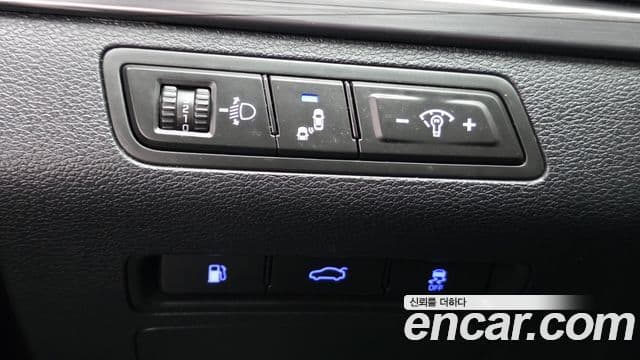 Hyundai Sonata New 라이즈 гибрид Smart, 2019 18